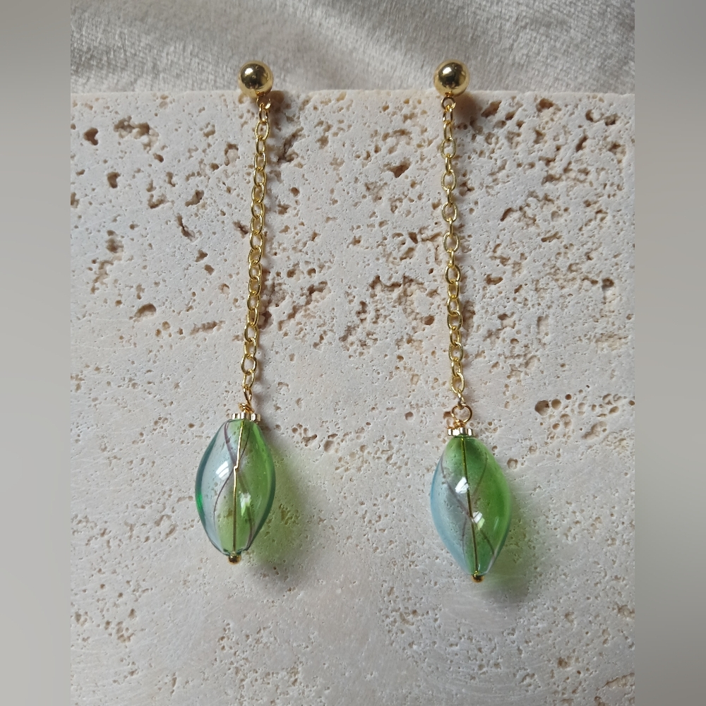 Elegant Gold and Green Dangle Earrings